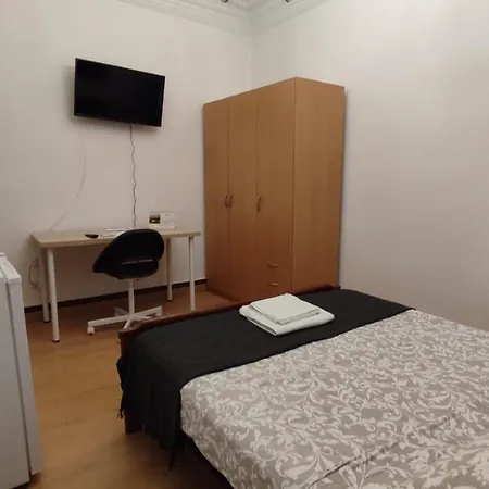Acogedora Habitacion Centrica, Con Wifi Gratis 1
